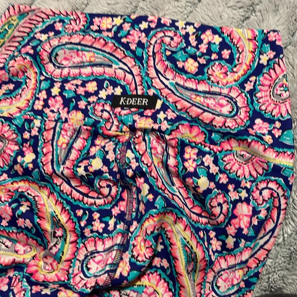 K-Deer K.Deer K Deer Yoga Legging Capri Crop Length Nantucket Paisley M - Picture 3 of 4